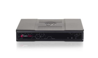 Zapora sieciowa SG 1555 appliance. Includes SNBT subscription package and Direct Premium support for 3Y
