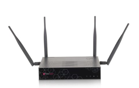 Zapora sieciowa SG 1575W appliance with 802.11ax WiFi 6 with SNBT package and Direct Premium support for 1Y Zapora sieciowa SG 1575W appliance with 802.11ax WiFi 6 with SNBT package and Direct Premium support for 1Y
