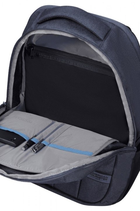 Plecak na laptopa 15.6 cali Streethero granatowy melanż Plecak na laptopa 15.6 cali Streethero granatowy melanż
