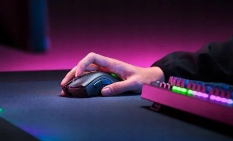Zestaw Gamingowy Battle Bundle (Mysz DeathAdder V2 + Słuchawki Blackshark V2 X + Podkładka pod mysz Gigantus V2 M) Zestaw Gamingowy Battle Bundle (Mysz DeathAdder V2 + Słuchawki Blackshark V2 X + Podkładka pod mysz Gigantus V2 M)