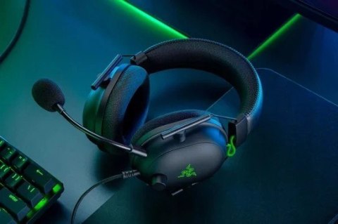 Zestaw Gamingowy Battle Bundle (Mysz DeathAdder V2 + Słuchawki Blackshark V2 X + Podkładka pod mysz Gigantus V2 M) Zestaw Gamingowy Battle Bundle (Mysz DeathAdder V2 + Słuchawki Blackshark V2 X + Podkładka pod mysz Gigantus V2 M)