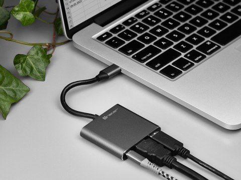 Adapter A-1 USB-C HDMI 4k, USB 3.0, PDW 100W Adapter A-1 USB-C HDMI 4k, USB 3.0, PDW 100W