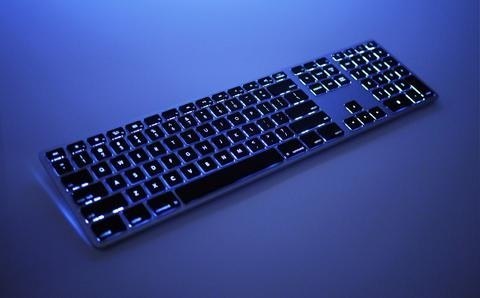 Klawiatura aluminiowa Mac bluetooth podświetlana srebrna Klawiatura aluminiowa Mac bluetooth podświetlana srebrna