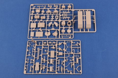 Model plastikowy BAZ-64022 z 5P85TE2 TEL S-400 Model plastikowy BAZ-64022 z 5P85TE2 TEL S-400