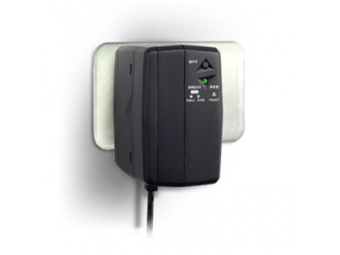 UPS DC/Zasilacz buforowy 12V/2,1A/25W/Bateria 2.6Ah UPS DC/Zasilacz buforowy 12V/2,1A/25W/Bateria 2.6Ah