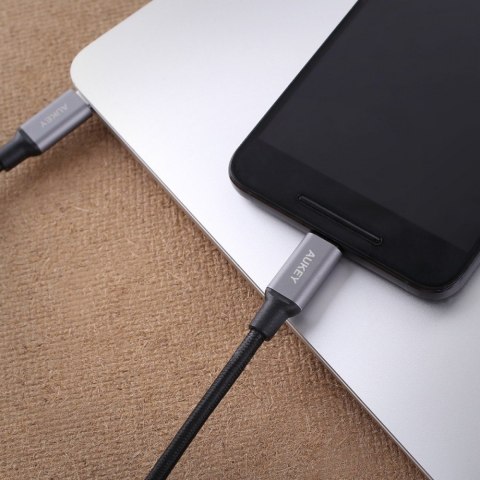 CB-CD5 kabel USB-C - USB-C 1m 60W PD 3A 20V nylonowy oplot czarny CB-CD5 kabel USB-C - USB-C 1m 60W PD 3A 20V nylonowy oplot czarny