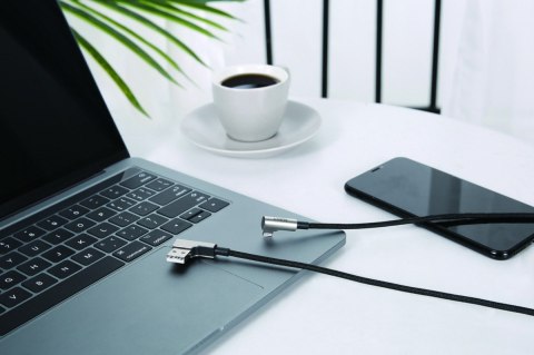 CB-BAL6 kabel 90° Lightning - USB-C 1,2m Apple USB-PD kątowy wtyki 90 stopni nylonowy oplot czarny CB-BAL6 kabel 90° Lightning - USB-C 1,2m Apple USB-PD kątowy wtyki 90 stopni nylonowy oplot czarny