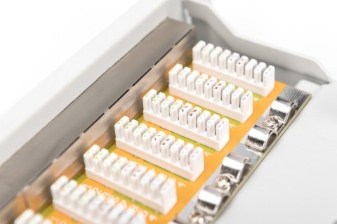 Patch panel 10 cali 12-portów RJ-45 Kat.6 ekranowany 1U kompletny LSA, wspornik kablowy, szary Patch panel 10 cali 12-portów RJ-45 Kat.6 ekranowany 1U kompletny LSA, wspornik kablowy, szary