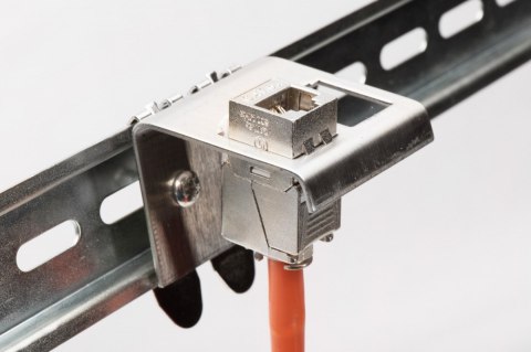 Adapter DIN na jeden moduł typu Keystone (1xKeystone) montaż pod kątem 45° metalowy