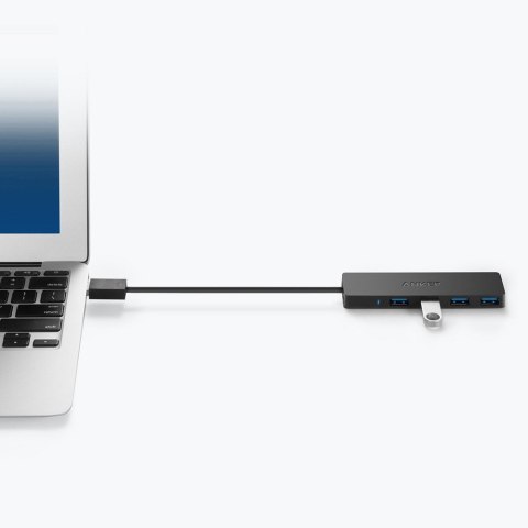 Hub 4-Port USB 3.0 Ultra Slim Data Hub 4-Port USB 3.0 Ultra Slim Data