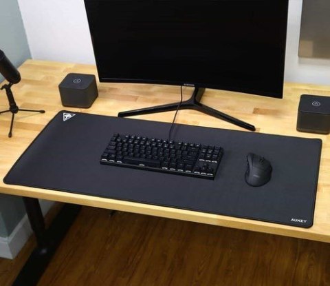KM-P3 XXL gamingowa podkładka pod mysz i klawiaturę | 900x400x4mm | wodoodporna | gumowany spód | uniwersalna KM-P3 XXL gamingowa podkładka pod mysz i klawiaturę | 900x400x4mm | wodoodporna | gumowany spód | uniwersalna