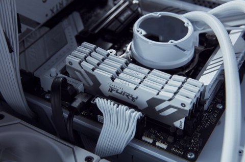 Pamięć DDR5 Fury Renegade 32GB(2*16GB)/7200 CL38 biała Pamięć DDR5 Fury Renegade 32GB(2*16GB)/7200 CL38 biała