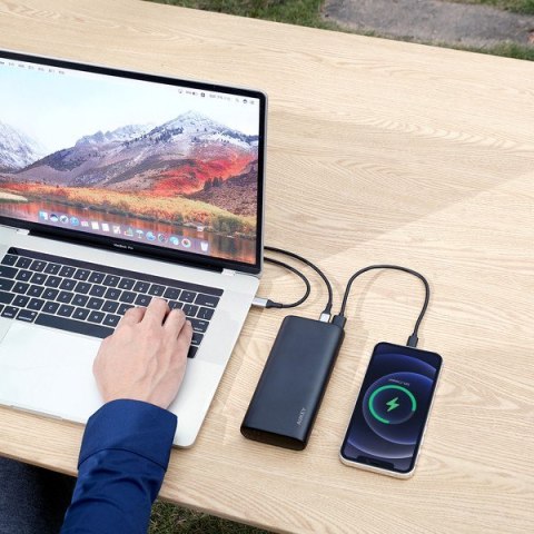 PB-Y37 Power Bank 20000mAh 65W 3xUSB PD 3.0 QC 3.0 LED