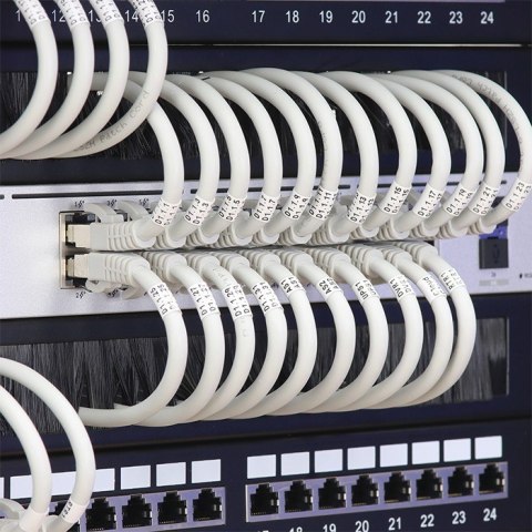 Przepust szczotkowy do szaf RACK 19" | 1U Przepust szczotkowy do szaf RACK 19" | 1U