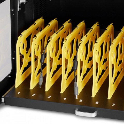 Szafka ładująca na 10 tabletów/laptopów Szafka ładująca na 10 tabletów/laptopów
