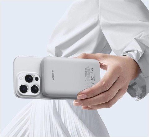 PB-MS04 White Qi2 MagSafe PowerBank 10000mAh 20W PD PB-MS04 White Qi2 MagSafe PowerBank 10000mAh 20W PD