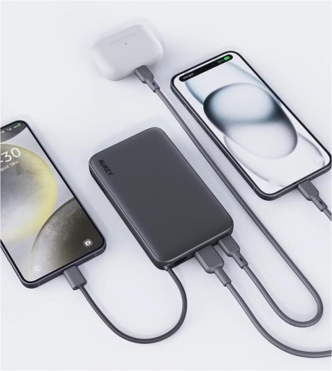 PB-Y53P PowerBank 10000mAh 22.5W 4xUSB kabel USB-C PB-Y53P PowerBank 10000mAh 22.5W 4xUSB kabel USB-C