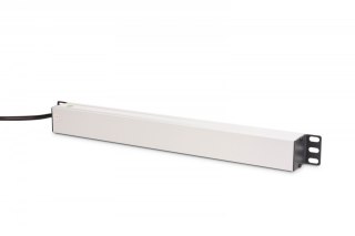 Listwa zasilająca PDU Rack 19" z zabezpieczeniem przeciążeniowym, 8 gniazd Schuko CEE 7/3 (45°), kabel 2m wtyk Unischuko, 16A, a
