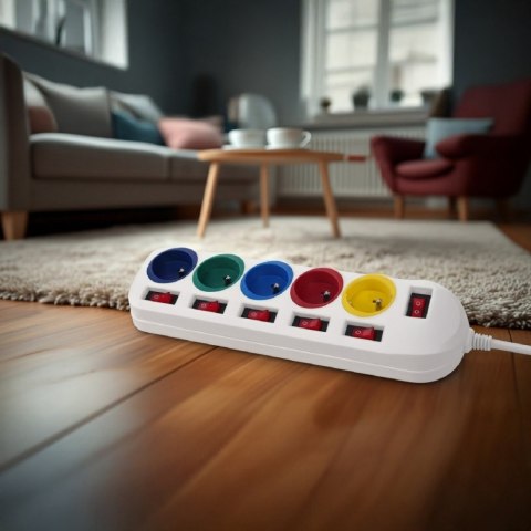 Listwa zasilająca 5 gniazd z włącznikami /multi MCE204 M/W