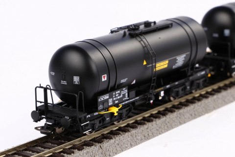 Zestaw 2 cystern typ 406R PKP Wałbrzych Zestaw 2 cystern typ 406R PKP Wałbrzych