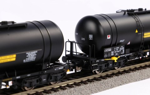 Zestaw 2 cystern typ 406R PKP Wałbrzych Zestaw 2 cystern typ 406R PKP Wałbrzych