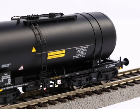 Zestaw 2 cystern typ 406R PKP Wałbrzych Zestaw 2 cystern typ 406R PKP Wałbrzych