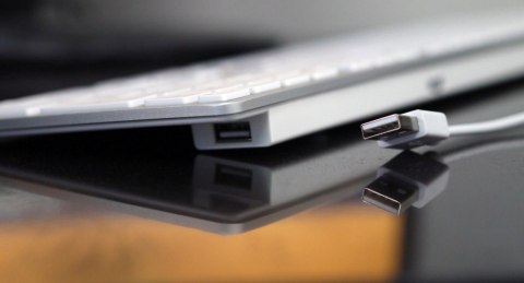 Klawiatura aluminiowa Mac podświetlana RGB srebrna Klawiatura aluminiowa Mac podświetlana RGB srebrna